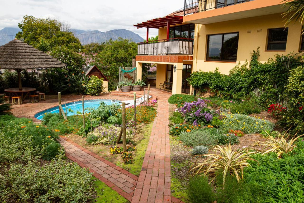Haus Perlenblick Bed & Breakfast Paarl Bagian luar foto