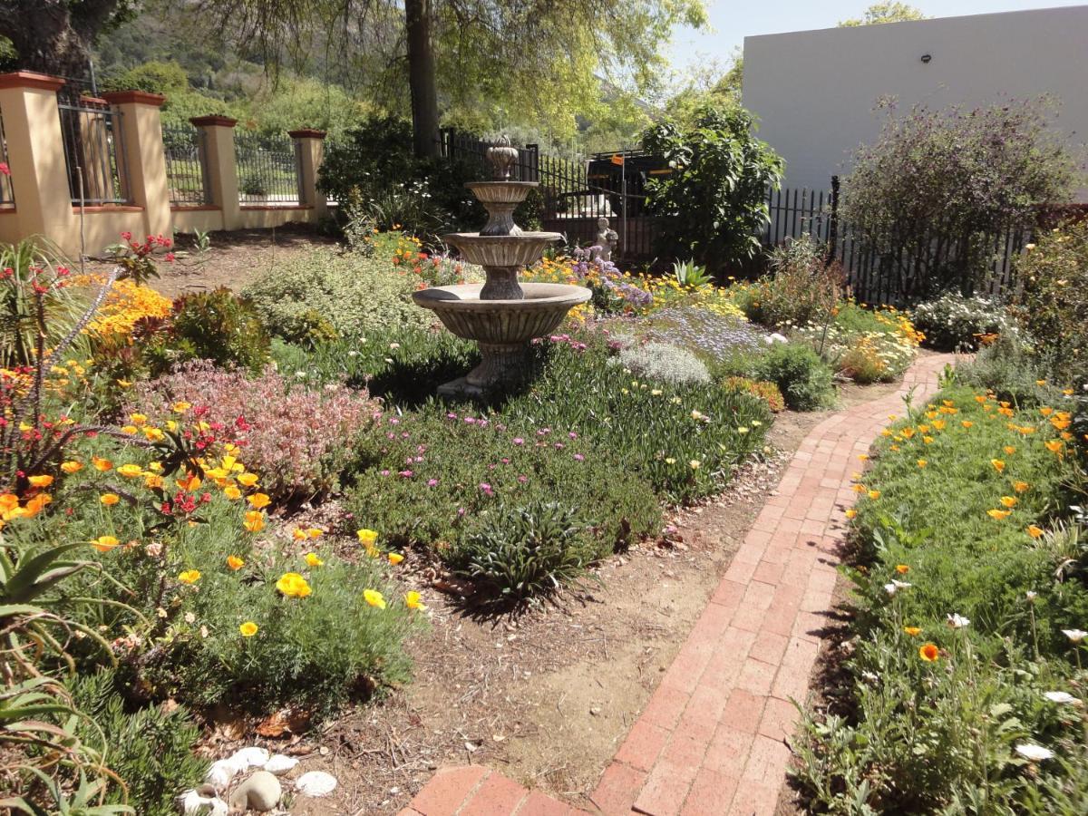 Haus Perlenblick Bed & Breakfast Paarl Bagian luar foto