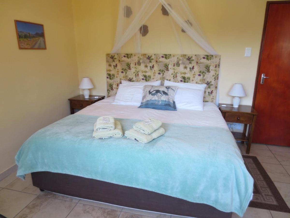 Haus Perlenblick Bed & Breakfast Paarl Bagian luar foto
