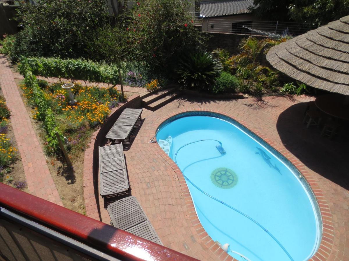 Haus Perlenblick Bed & Breakfast Paarl Bagian luar foto